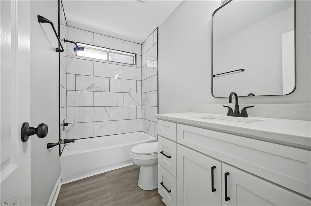 1848 Chestwood Dr Property Photo 35