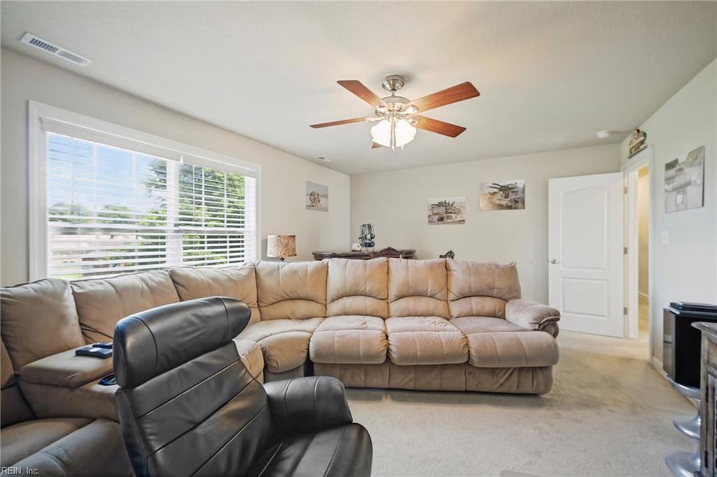 404 Clara Dr Property Photo 22