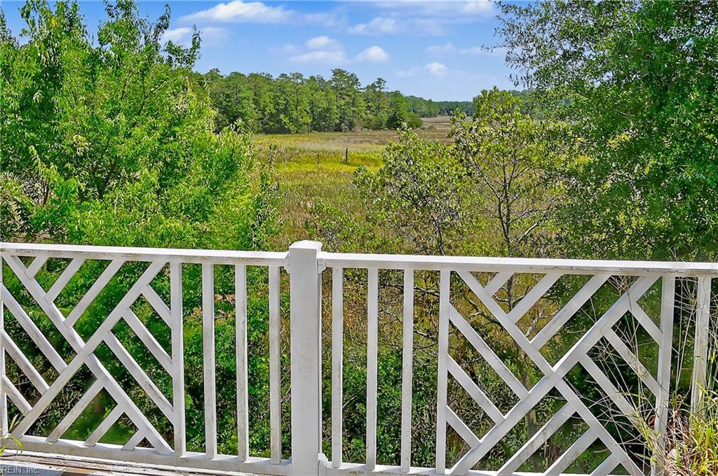 451 Seahorse Rn Property Photo 1