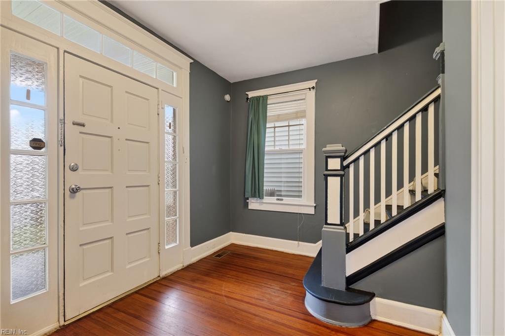 343 Mt Vernon Ave Property Photo 3