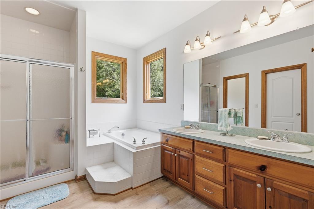 18152 Private Stock Ln Property Photo 16