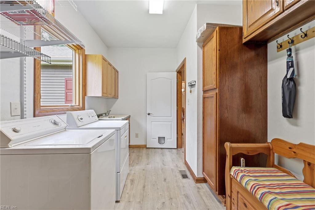 18152 Private Stock Ln Property Photo 26