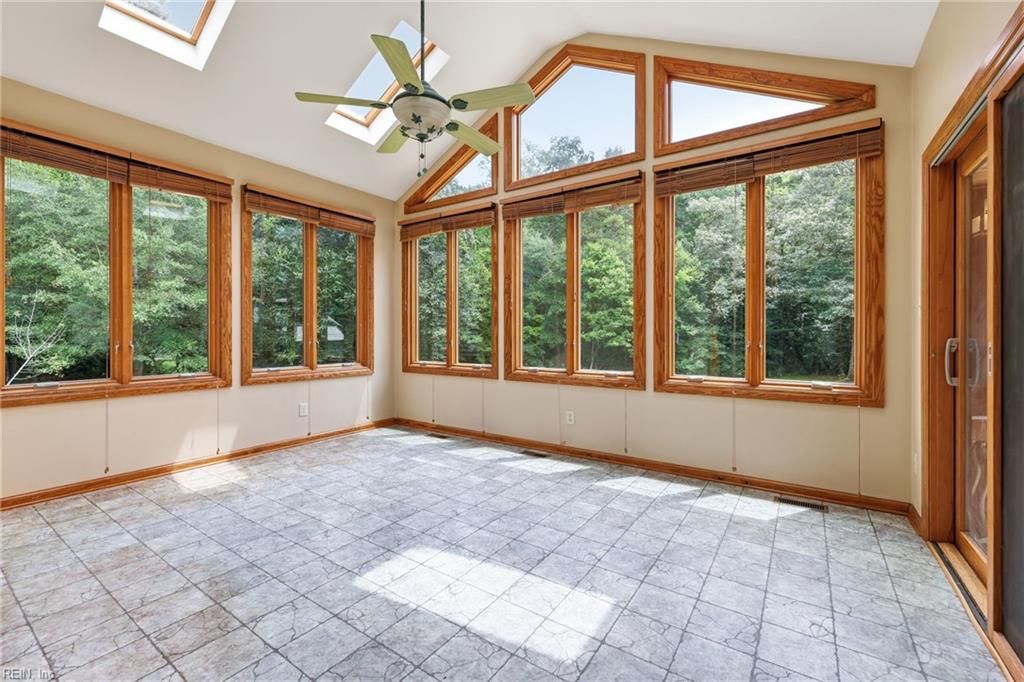 18152 Private Stock Ln Property Photo 31