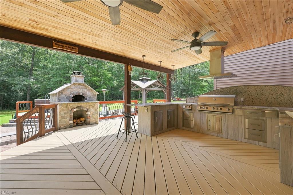 18152 Private Stock Ln Property Photo 34