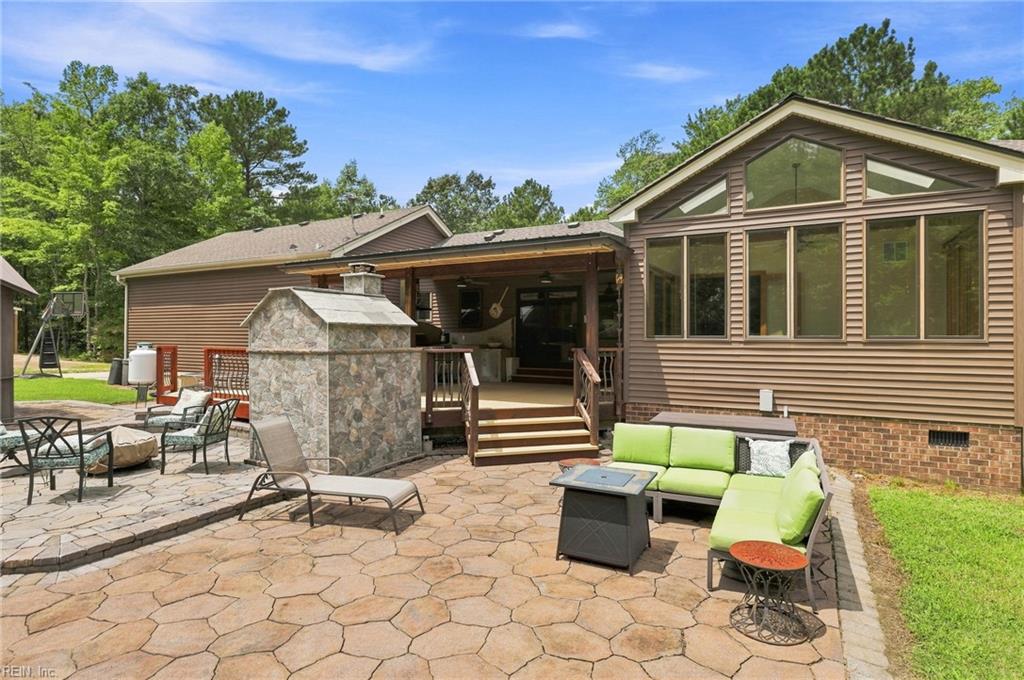 18152 Private Stock Ln Property Photo 39