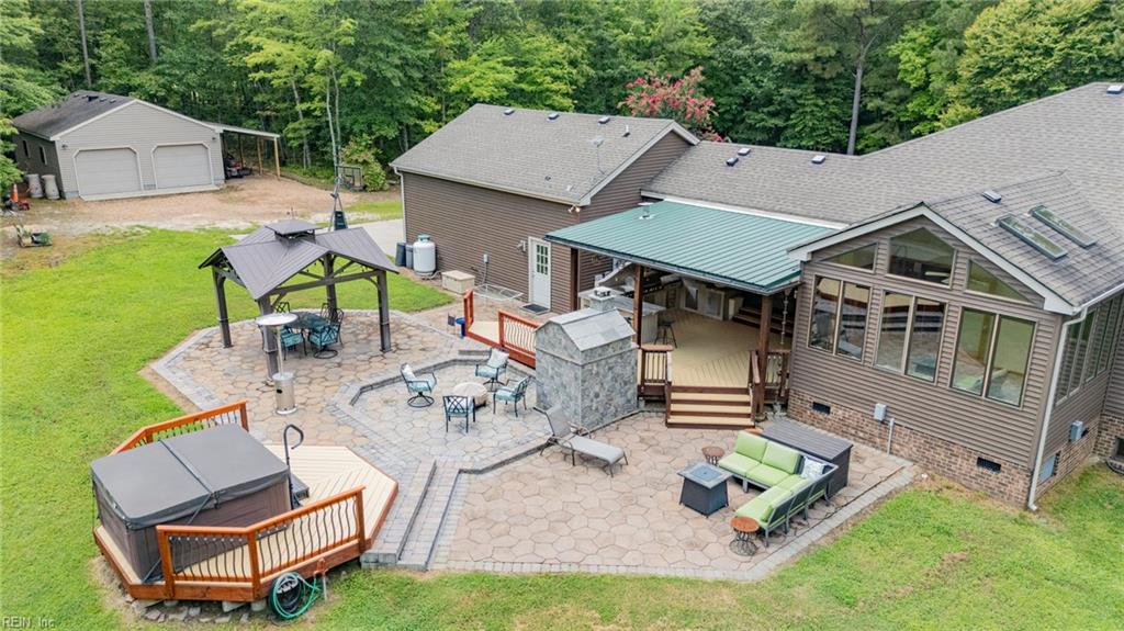 18152 Private Stock Ln Property Photo 40