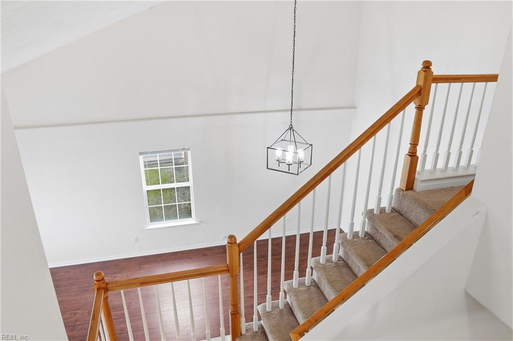 1321 Queens Gate Property Photo 25