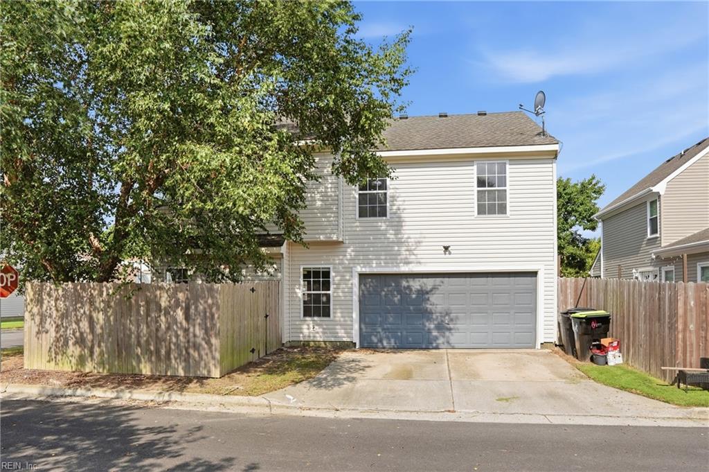 1321 Queens Gate Property Photo 28
