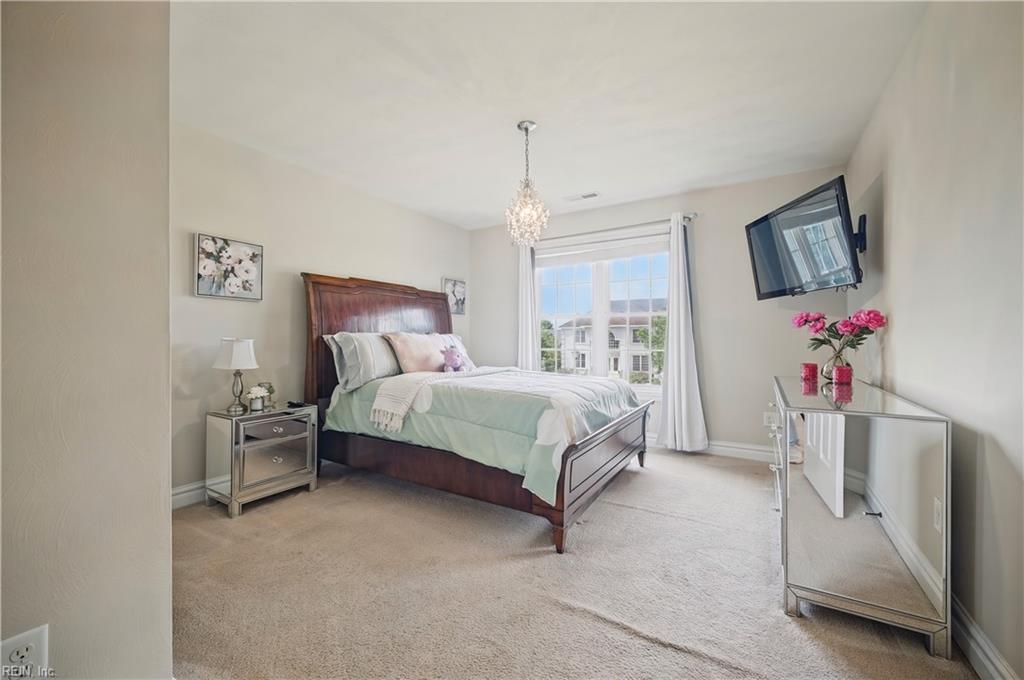 1732 Beauty Way Property Photo 27
