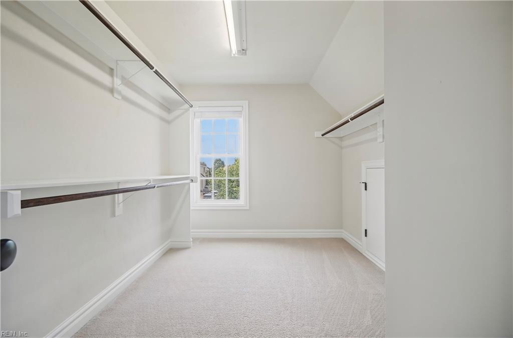 1732 Beauty Way Property Photo 32