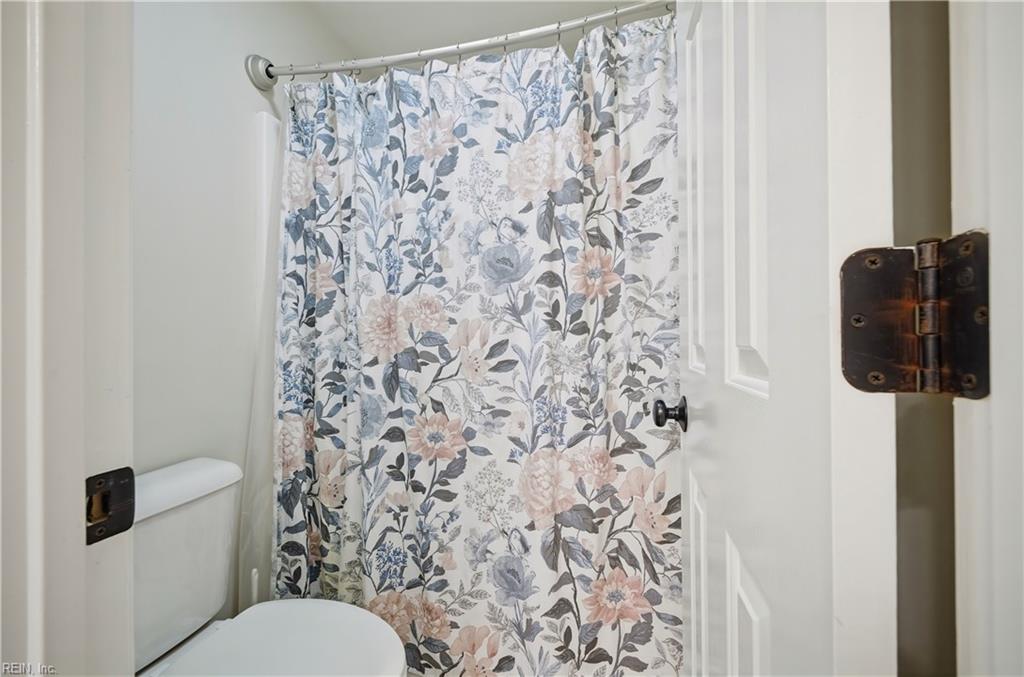 1732 Beauty Way Property Photo 37