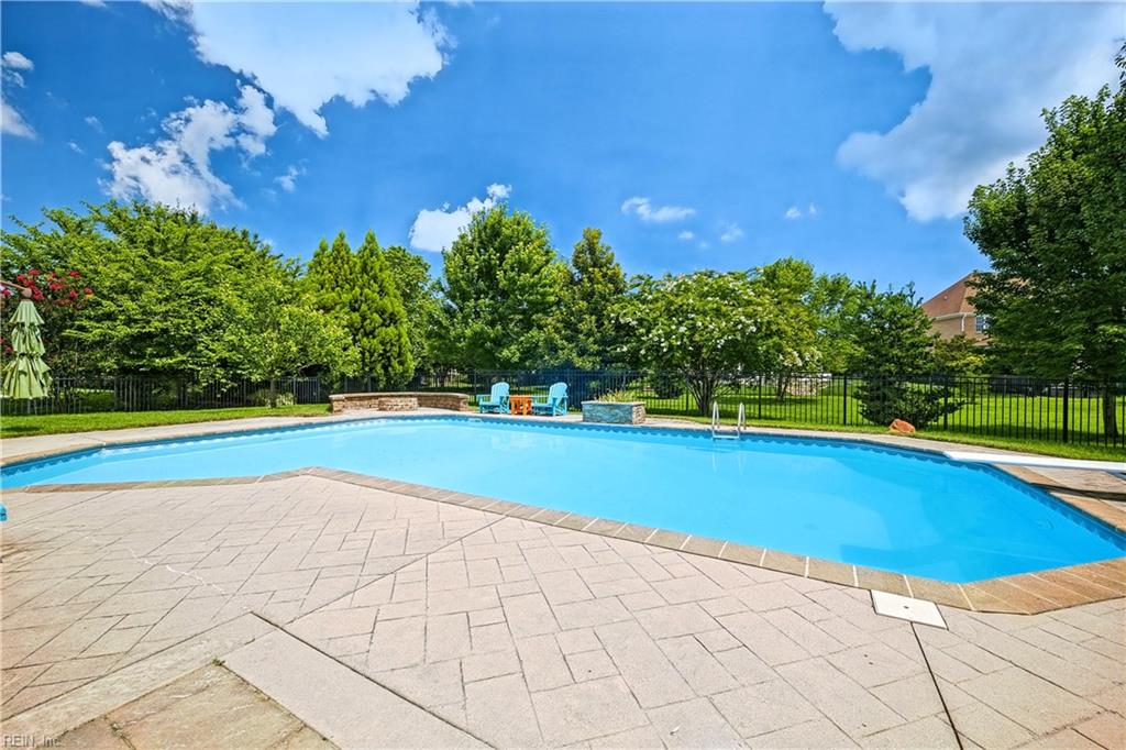 1732 Beauty Way Property Photo 43
