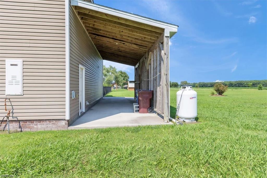 1717 Long Ridge Rd Property Photo 21