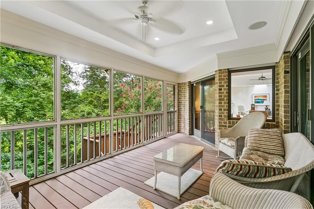 8 The Palisades Property Photo 5