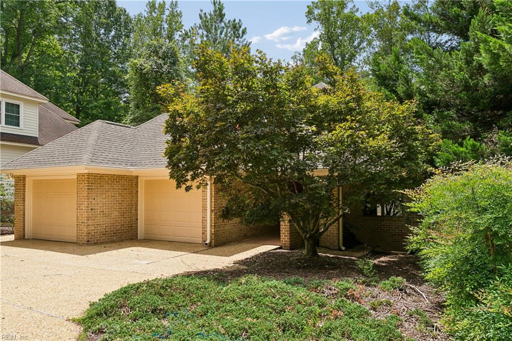 8 The Palisades Property Photo 6