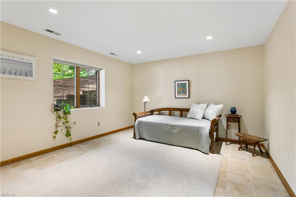 8 The Palisades Property Photo 37