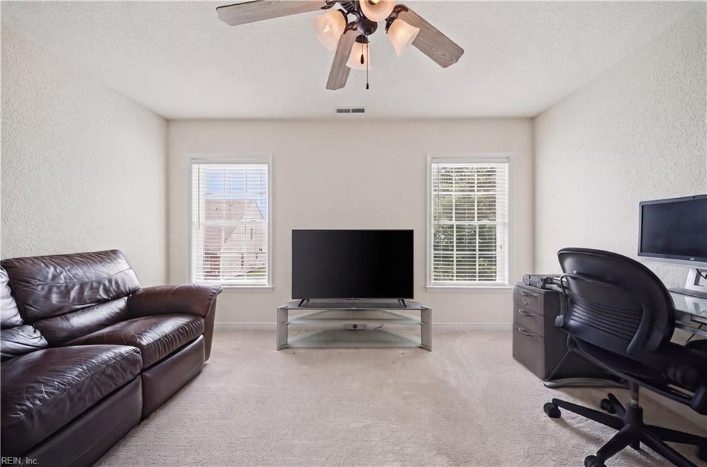 420 Dundee Ln Property Photo 16