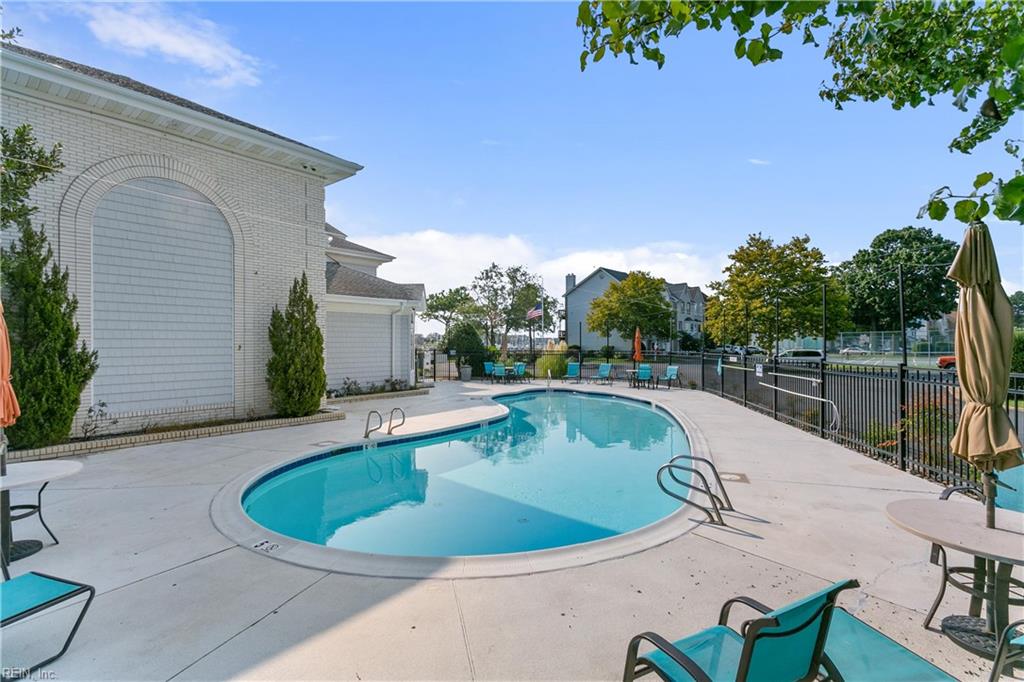 73 Mizzen Cir Property Photo 32