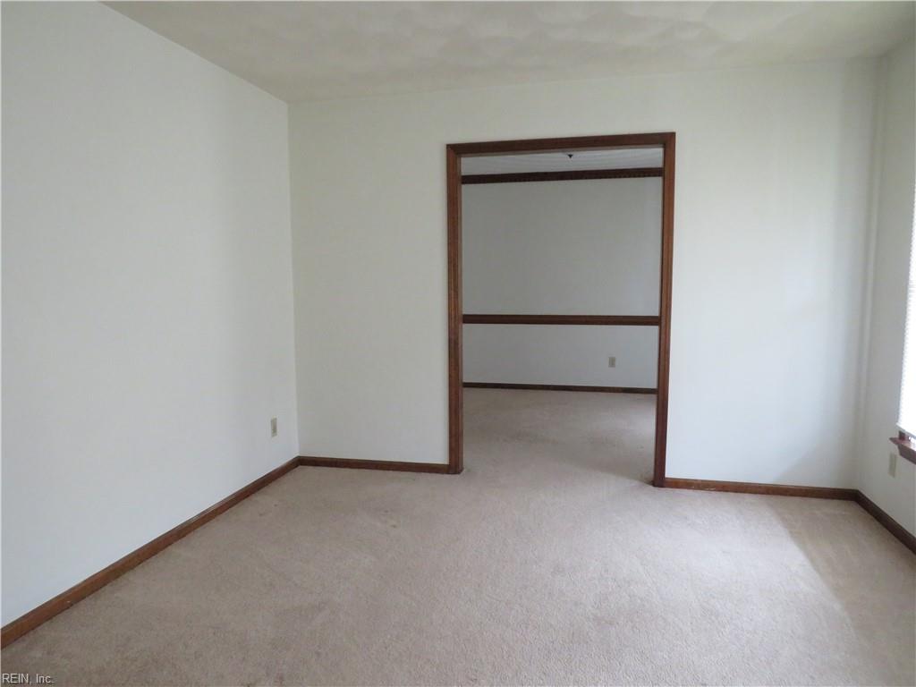 509 Wynngate Ct Property Photo 2