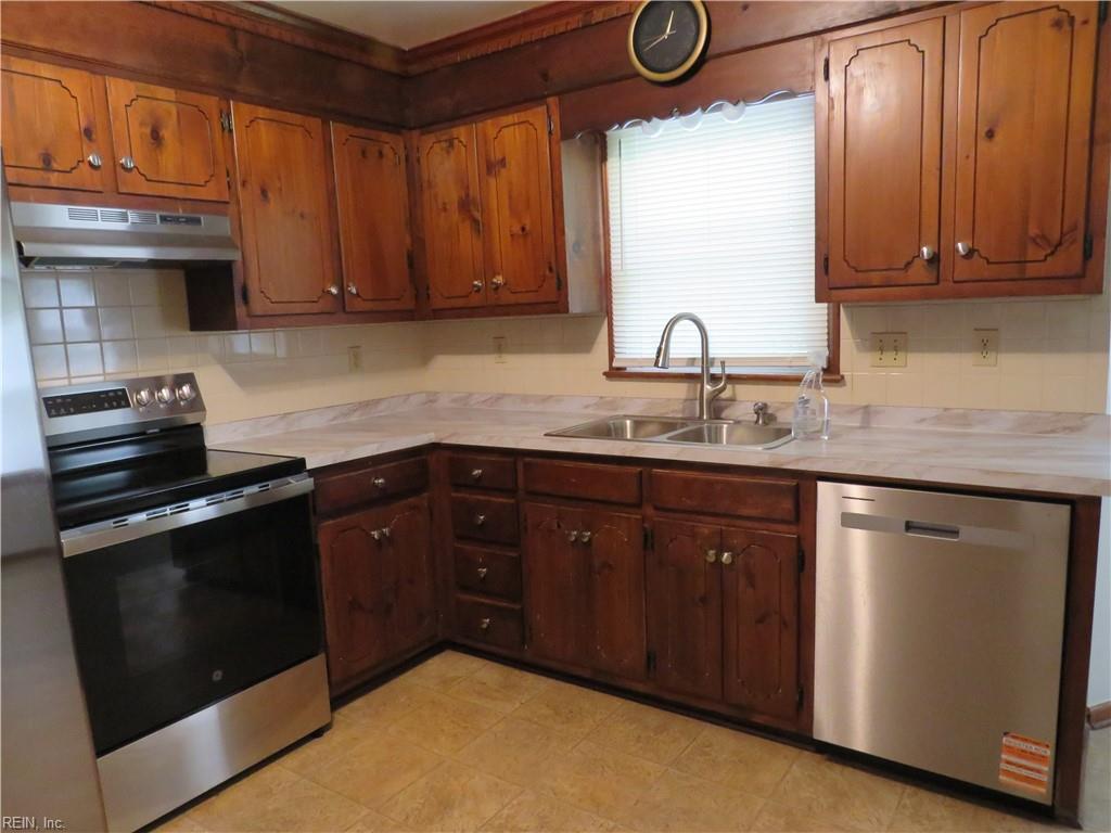 509 Wynngate Ct Property Photo 7
