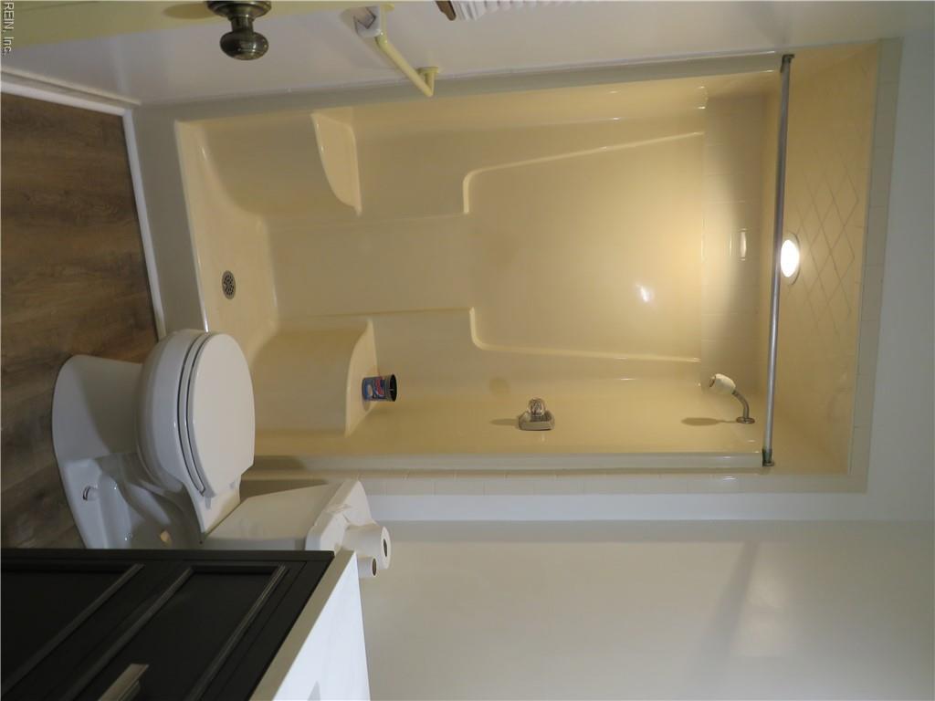 509 Wynngate Ct Property Photo 23