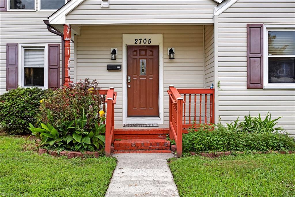 2705 Myrtle Ave Property Photo 4