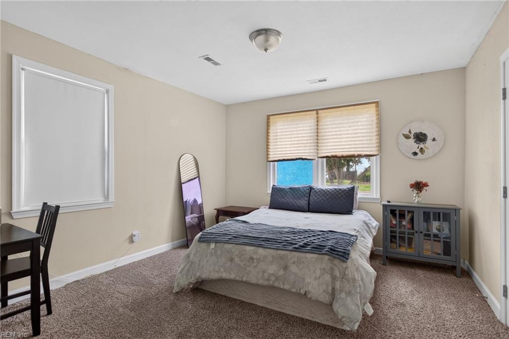 2705 Myrtle Ave Property Photo 16