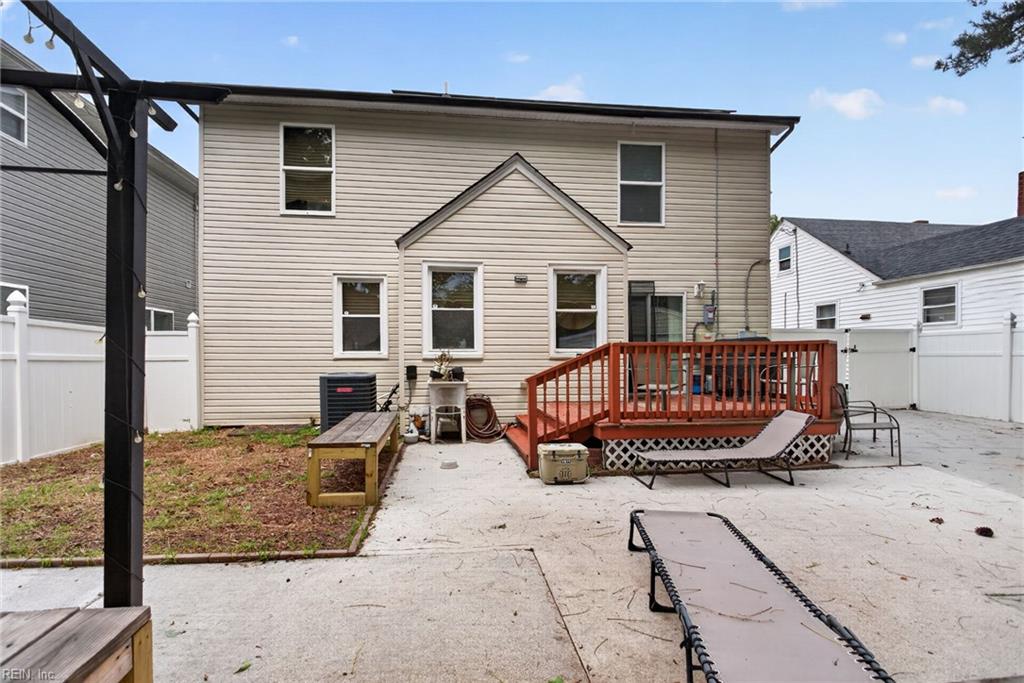 2705 Myrtle Ave Property Photo 30