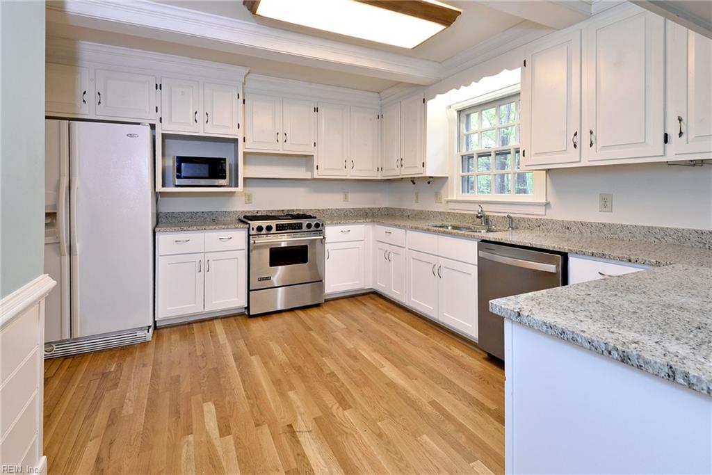 109 Daingerfield Rd Property Photo 12