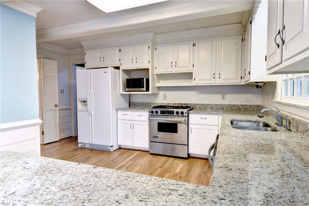 109 Daingerfield Rd Property Photo 13