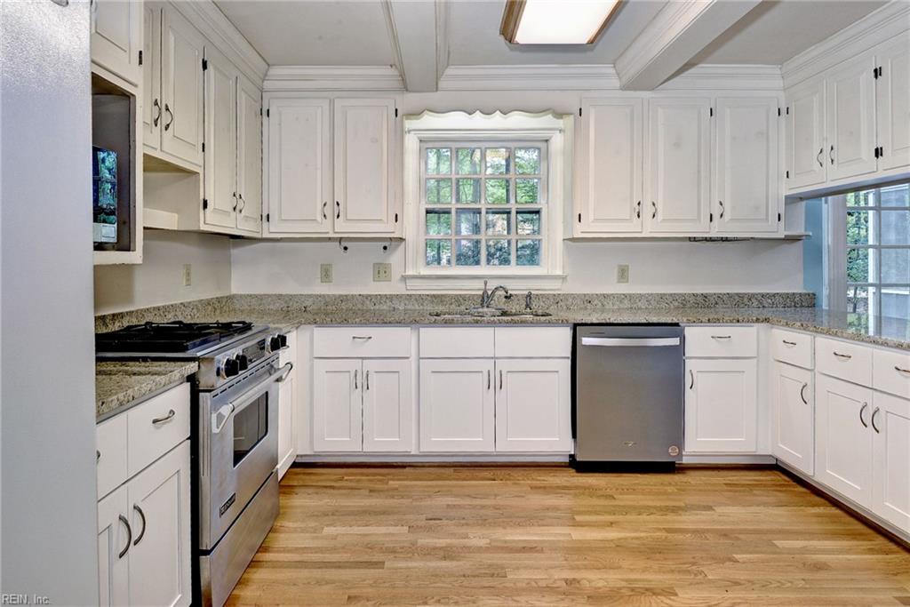 109 Daingerfield Rd Property Photo 14