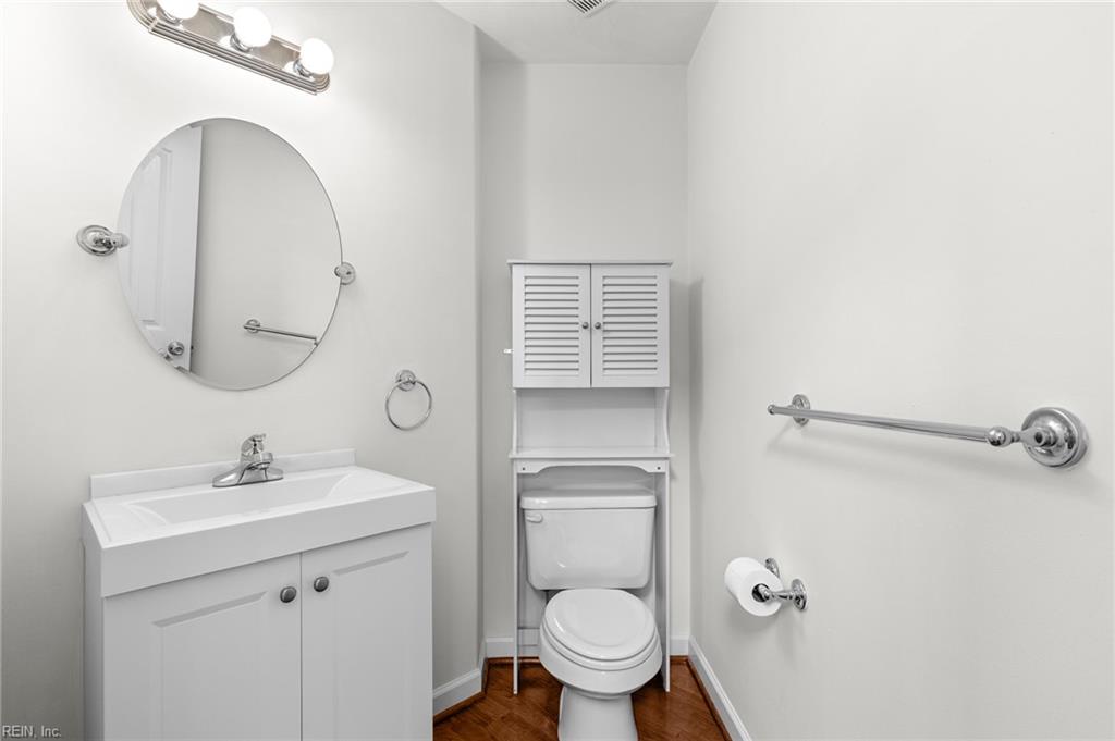 2029 Breck Ave Property Photo 18