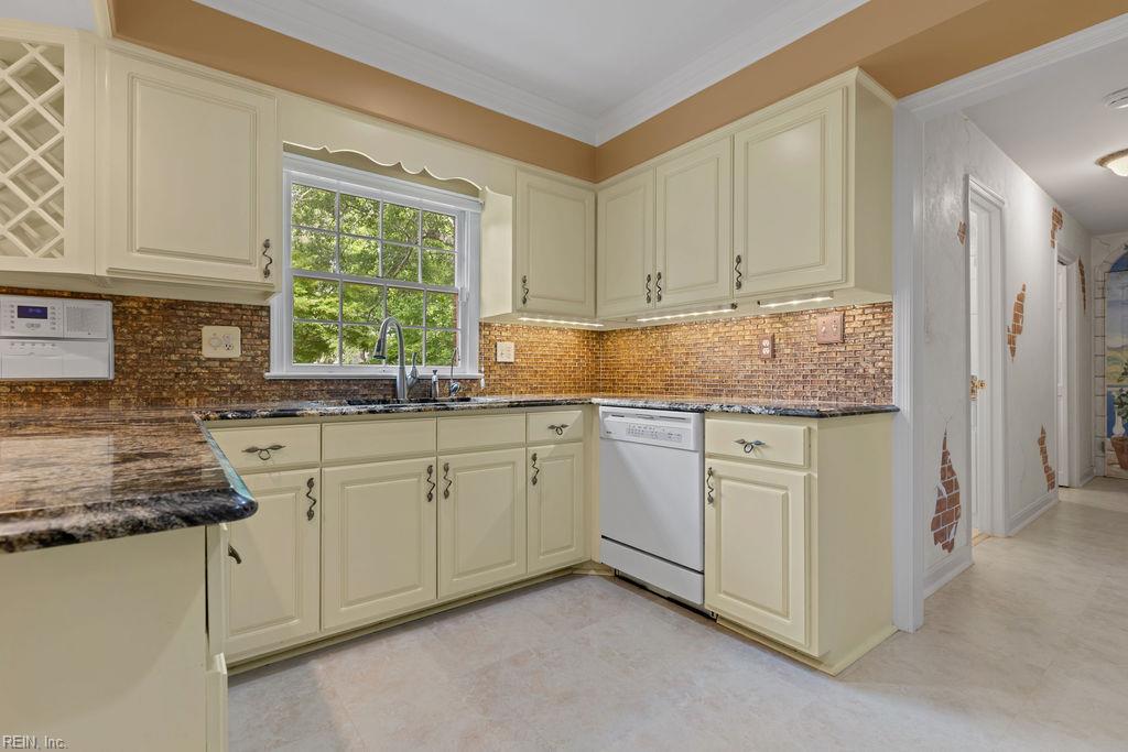 3012 Golden Hind Rd Property Photo 29