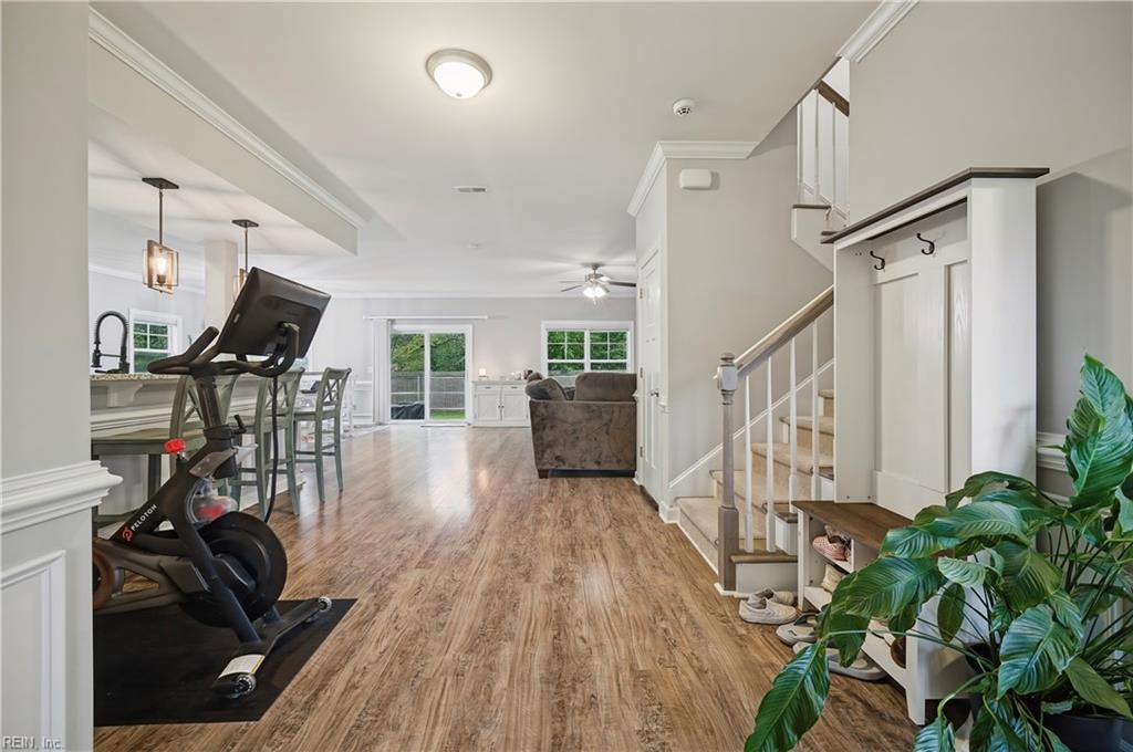 4801 Bromfield Ave Property Photo 7