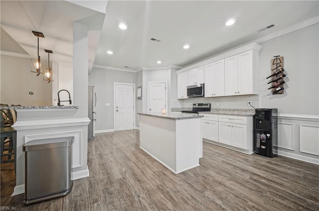 4801 Bromfield Ave Property Photo 10
