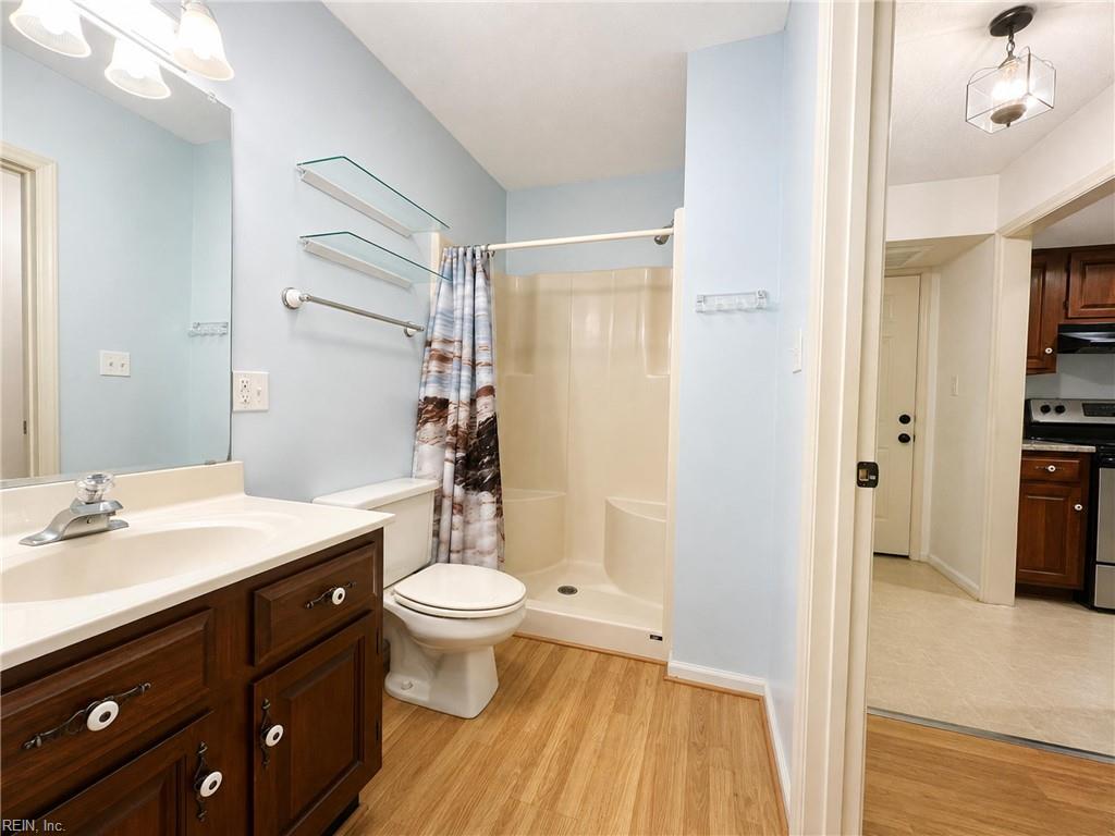 100 Burnt Bridge Way Property Photo 16