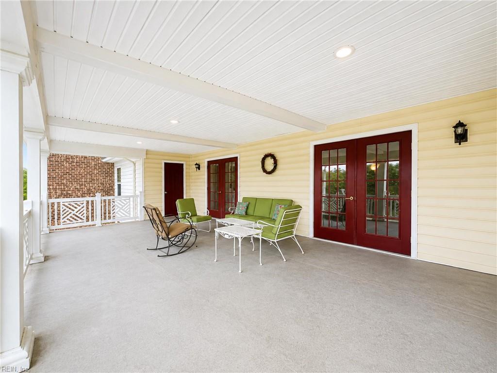 100 Burnt Bridge Way Property Photo 18
