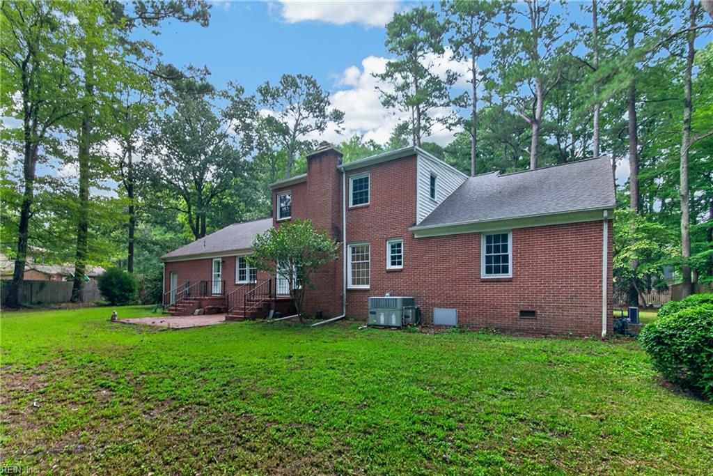 401 Piney Point Rd Property Photo 37