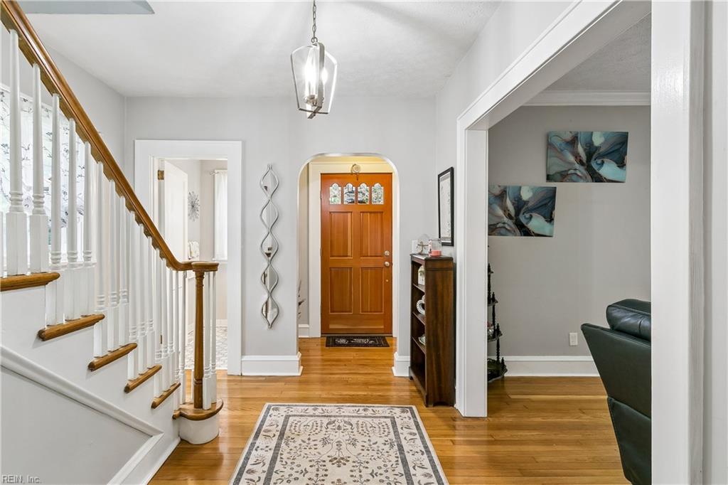 9 Shirley Rd Property Photo 7