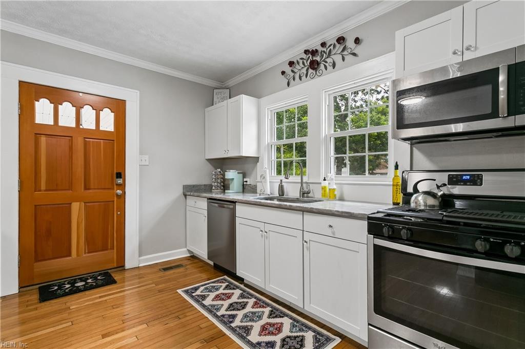 9 Shirley Rd Property Photo 11