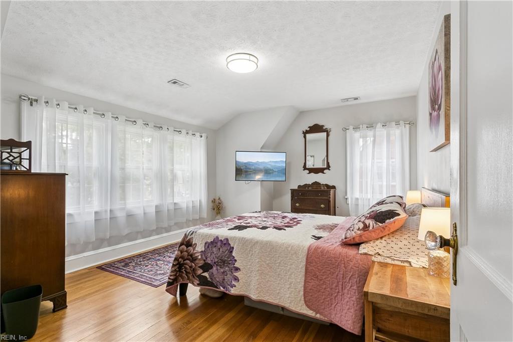 9 Shirley Rd Property Photo 25