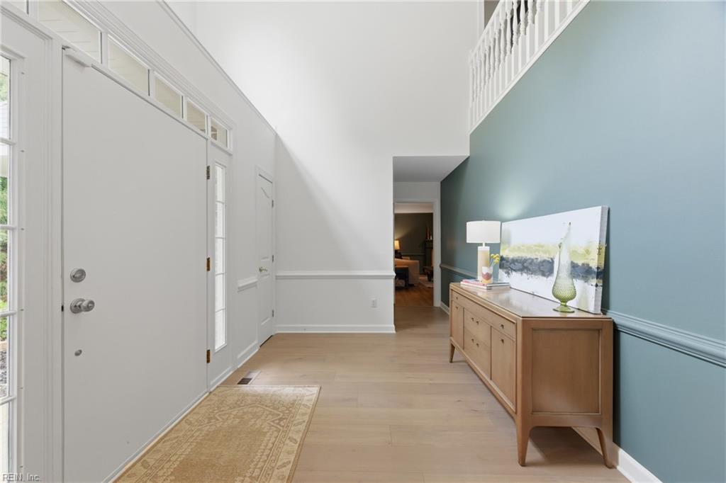 4 Majesties Mews Property Photo 3
