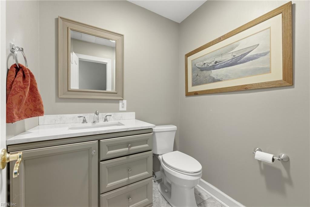 4 Majesties Mews Property Photo 16