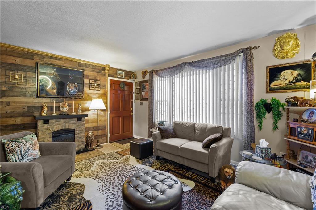 1303 Willnew Dr Property Photo 4