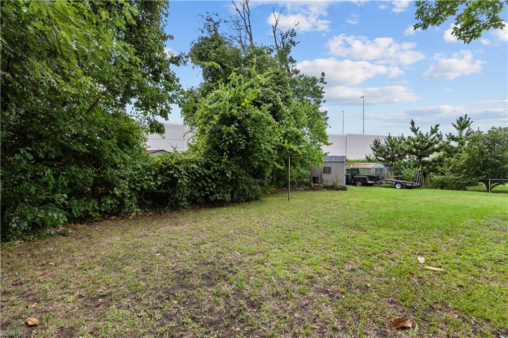 1303 Willnew Dr Property Photo 18