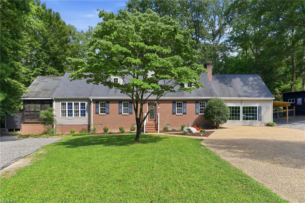 6499 Glenside Ct Property Photo 2