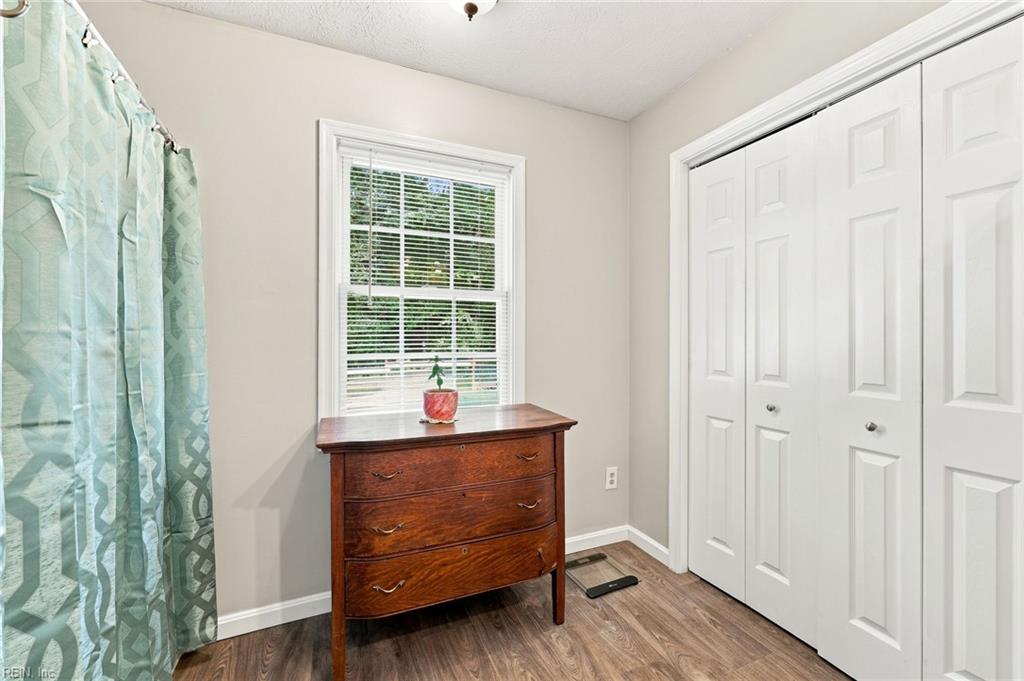 6499 Glenside Ct Property Photo 23