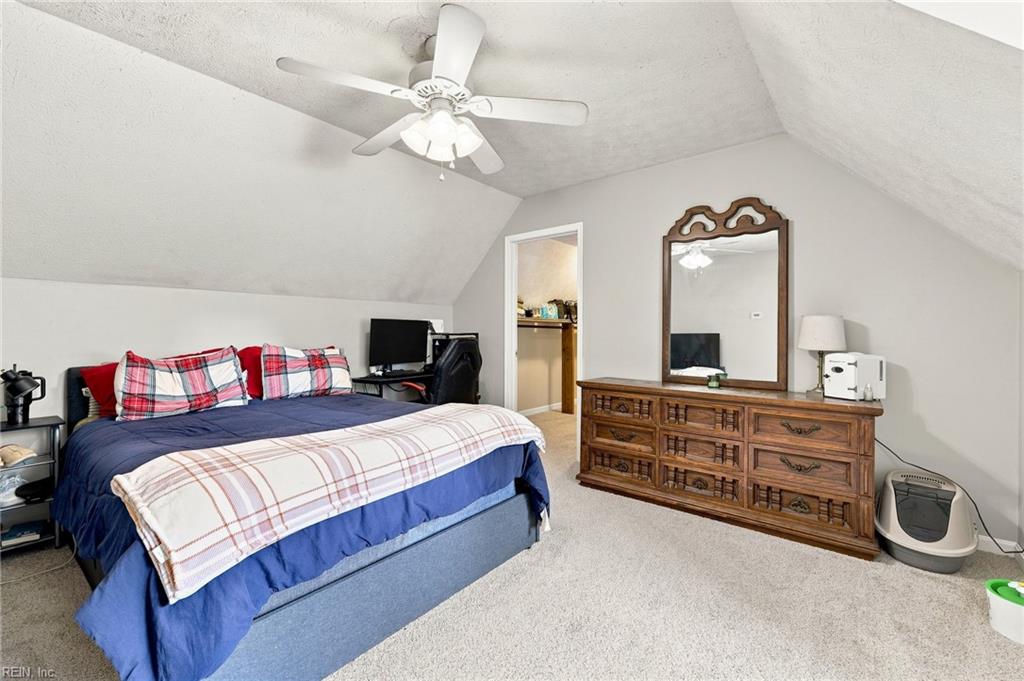 6499 Glenside Ct Property Photo 28