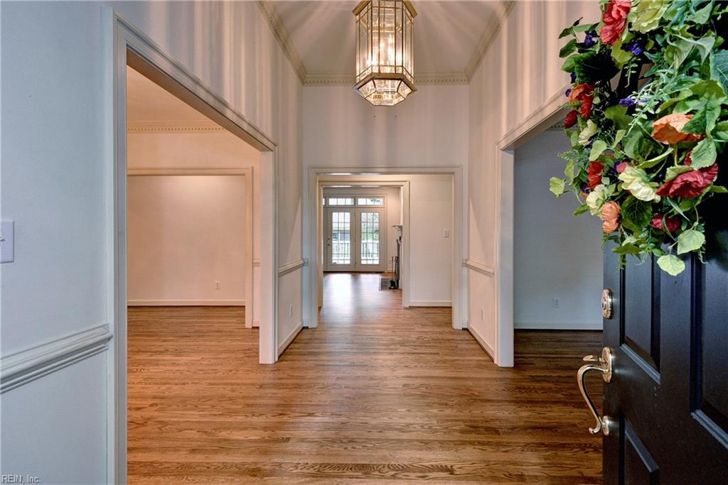 101 Harbour Town Property Photo 4