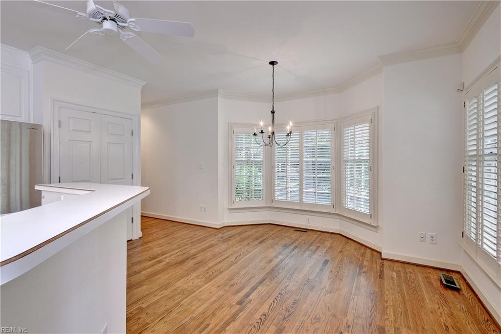 101 Harbour Town Property Photo 14